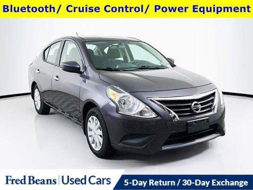 2015 Nissan Versa 1.6 SV