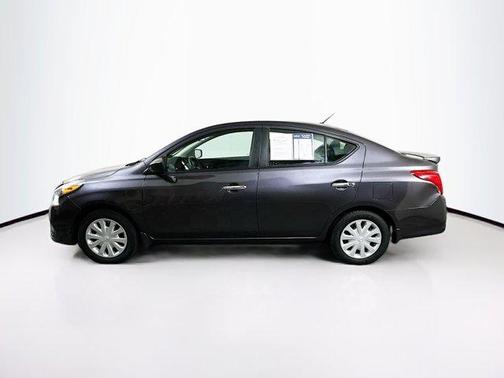 2015 Nissan Versa 1.6 SV