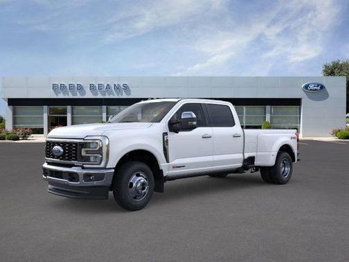2026 Ford F-350 Lariat Super Duty
