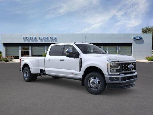 2026 Ford F-350 Lariat Super Duty