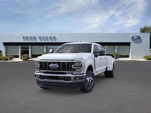 2026 Ford F-350 Lariat Super Duty