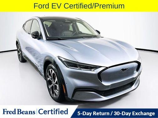 2022 Ford Mustang Mach-E Premium