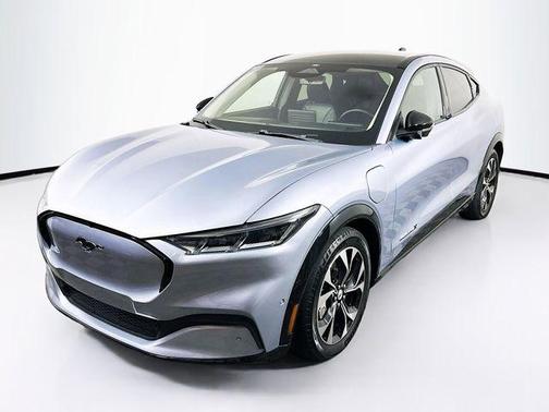 2022 Ford Mustang Mach-E Premium