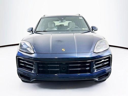 2024 Porsche Cayenne Base