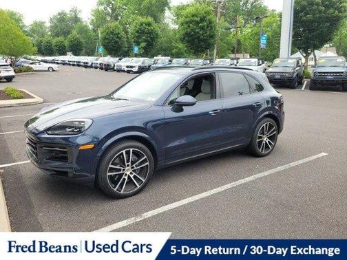 2024 Porsche Cayenne Base