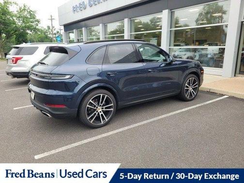 2024 Porsche Cayenne Base