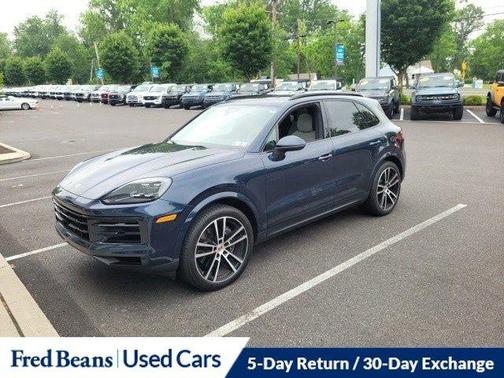 2024 Porsche Cayenne Base