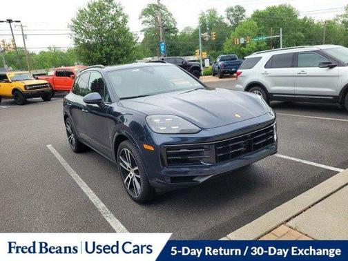 2024 Porsche Cayenne Base