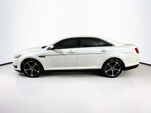 White Platinum Clearcoat Metallic 2014 Ford Taurus SEL