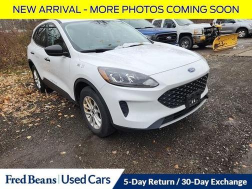 2022 Ford Escape S