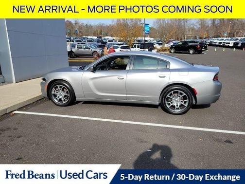2016 Dodge Charger SXT