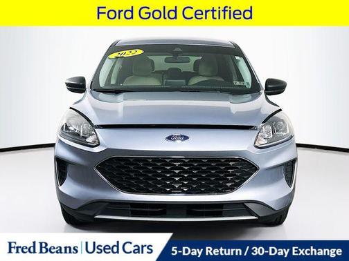 Ice Blue 2022 Ford Escape SE