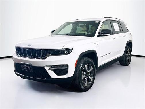 2022 Jeep Grand Cherokee 4xe Base