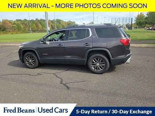 2017 GMC Acadia SLT-1
