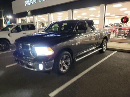2014 RAM 1500 SLT