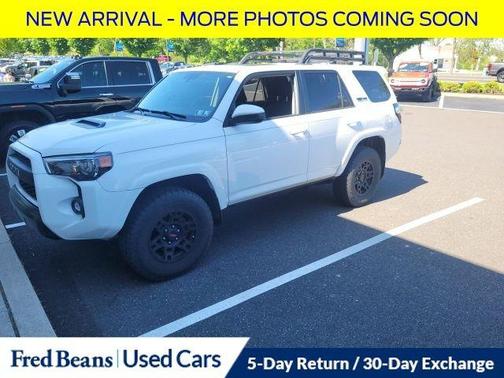 Super White 2019 Toyota 4Runner TRD Pro