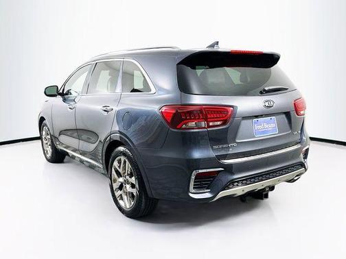 Platinum Graphite 2019 Kia Sorento SX