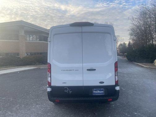 2025 Ford Transit-250 148 WB Medium Roof Cargo