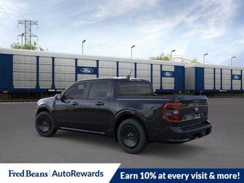 2026 Ford Maverick Lobo Standard