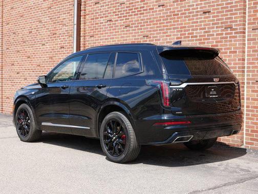 2023 Cadillac XT6 Sport AWD