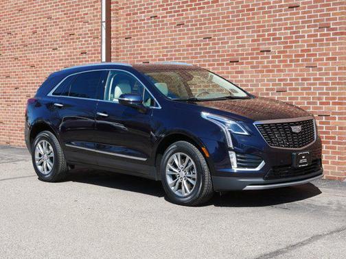 2022 Cadillac XT5 Premium Luxury