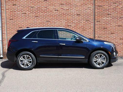 2022 Cadillac XT5 Premium Luxury