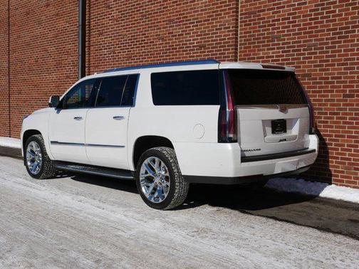 2018 Cadillac Escalade ESV Premium Luxury