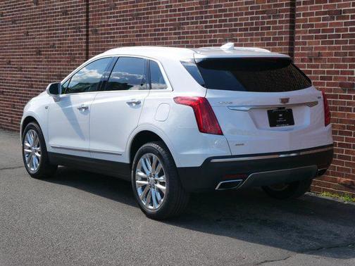 2017 Cadillac XT5 Platinum