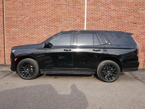 2022 Cadillac Escalade Sport