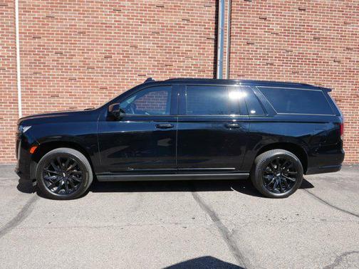 2023 Cadillac Escalade ESV Sport Platinum