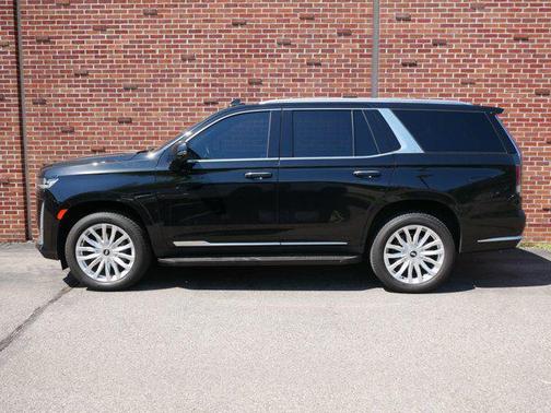 2022 Cadillac Escalade Luxury