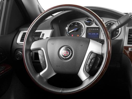 2014 Cadillac Escalade Luxury