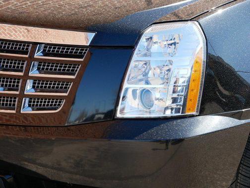 2014 Cadillac Escalade Luxury