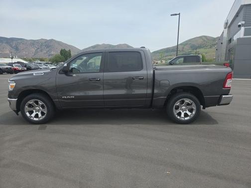 Granite Crystal Clearcoat Metallic 2022 RAM 1500 BIG HORN/LONE STAR