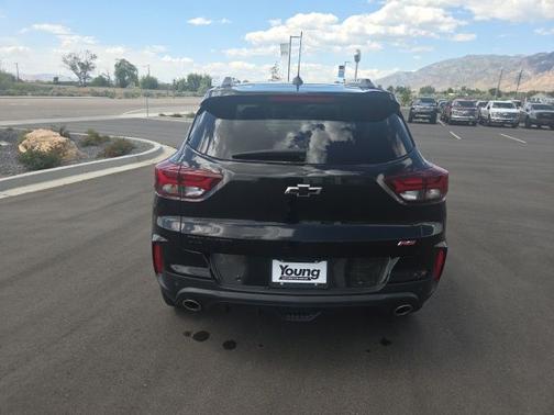 Black Metallic 2022 Chevrolet Trailblazer RS