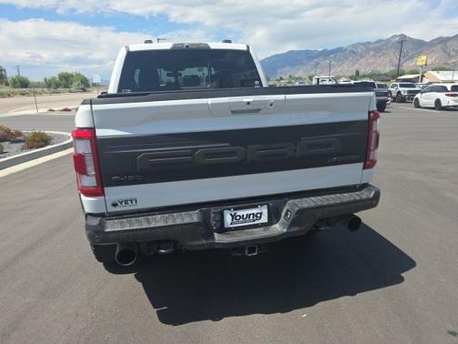 OXFORD WHITE 2022 Ford F-150 RAPTOR