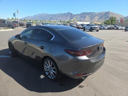 MACHINE GRAY METALLIC 2021 Mazda Mazda3 PREFERRED