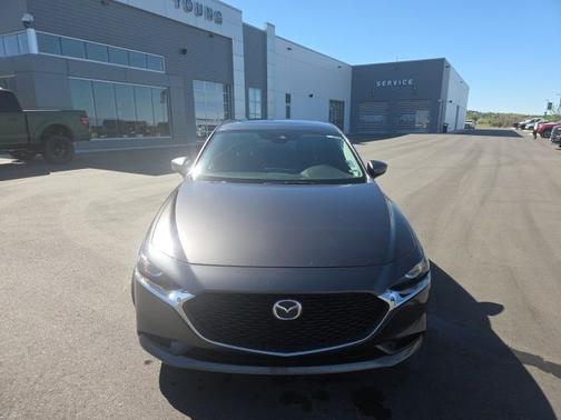 MACHINE GRAY METALLIC 2021 Mazda Mazda3 PREFERRED