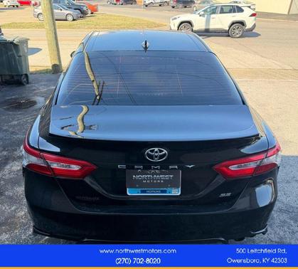 2019 Toyota Camry SE