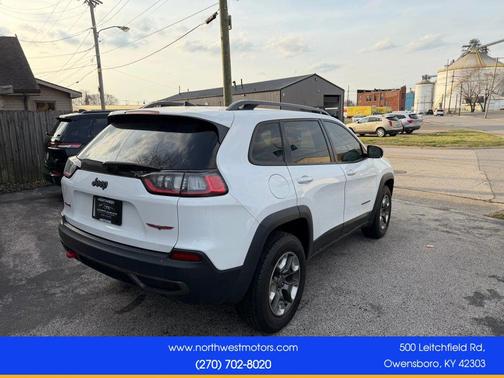 2019 Jeep Cherokee Trailhawk
