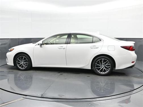 2016 Lexus ES 350 Base