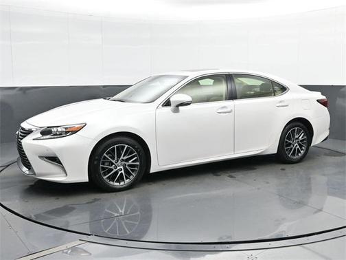 2016 Lexus ES 350 Base