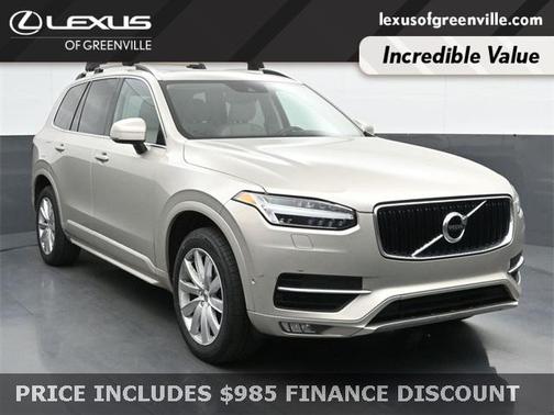 2016 Volvo XC90 T6 Momentum