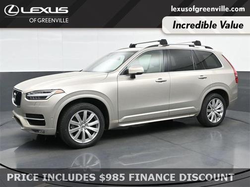 2016 Volvo XC90 T6 Momentum