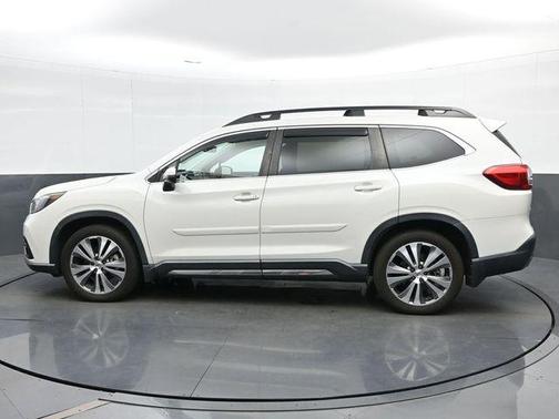 Crystal White Pearl 2020 Subaru Ascent Limited 7-Passenger