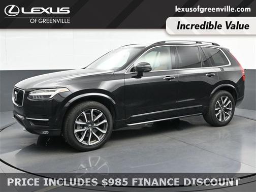 2016 Volvo XC90 T6 Momentum