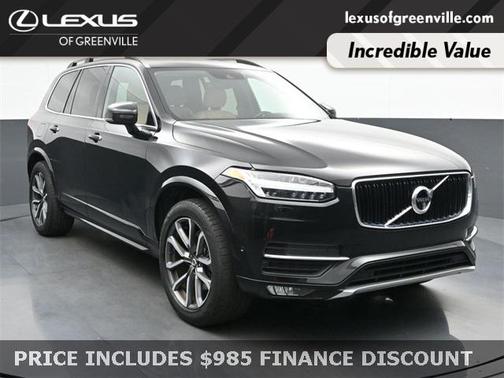 2016 Volvo XC90 T6 Momentum