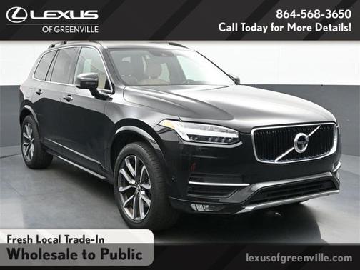 2016 Volvo XC90 T6 Momentum
