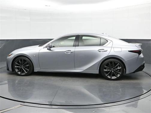 2022 Lexus IS 350 Base