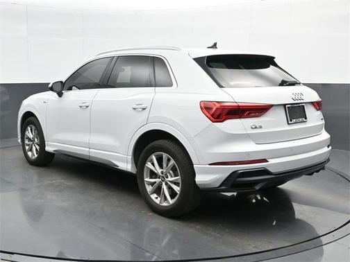 2021 Audi Q3 45 S line Premium